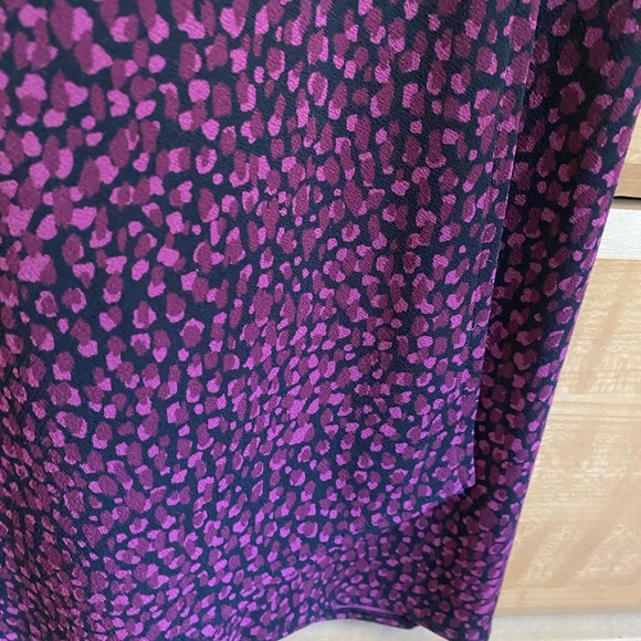 Ann Taylor V Neck Faux Wrap Purple Print Jersey Dress Size 0 - Picture 6 of 13
